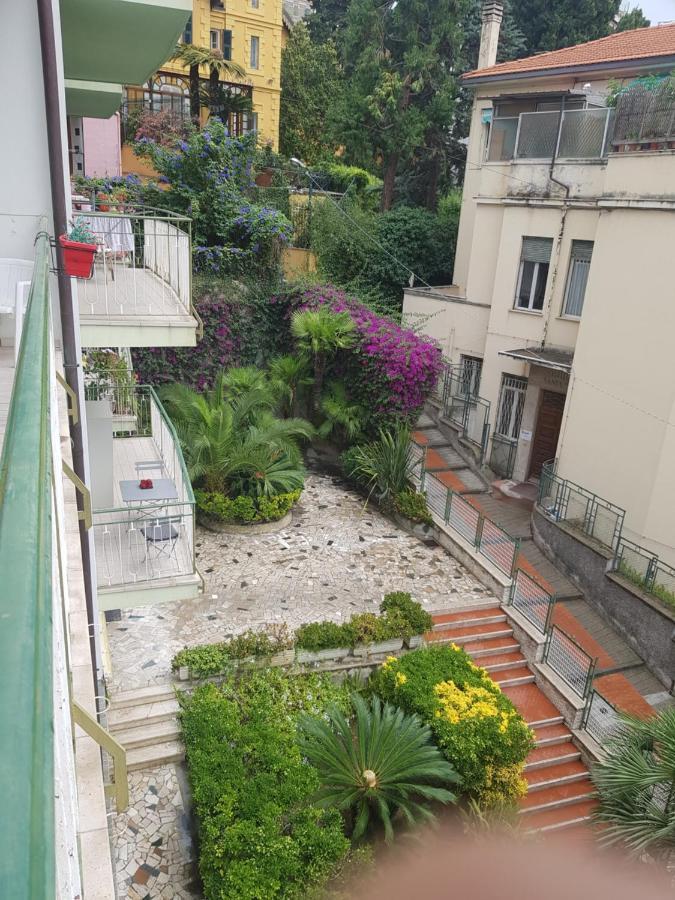 Ferienwohnung Il Sole Di Sanremo Exterior foto