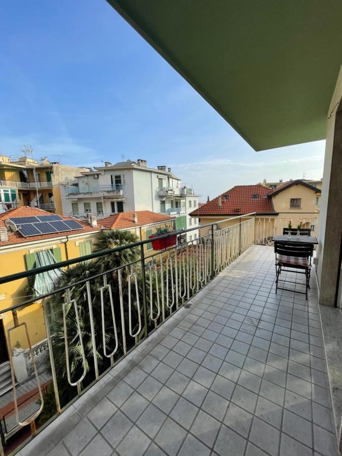 Ferienwohnung Il Sole Di Sanremo Exterior foto